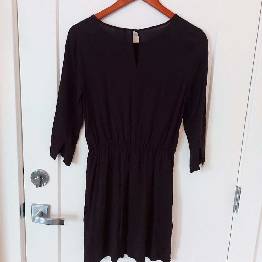 DIVIDED BLACK DRESS - Picture 2 of 5